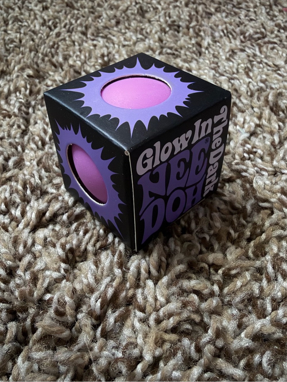 Glow in the dark needoh - purple mini
